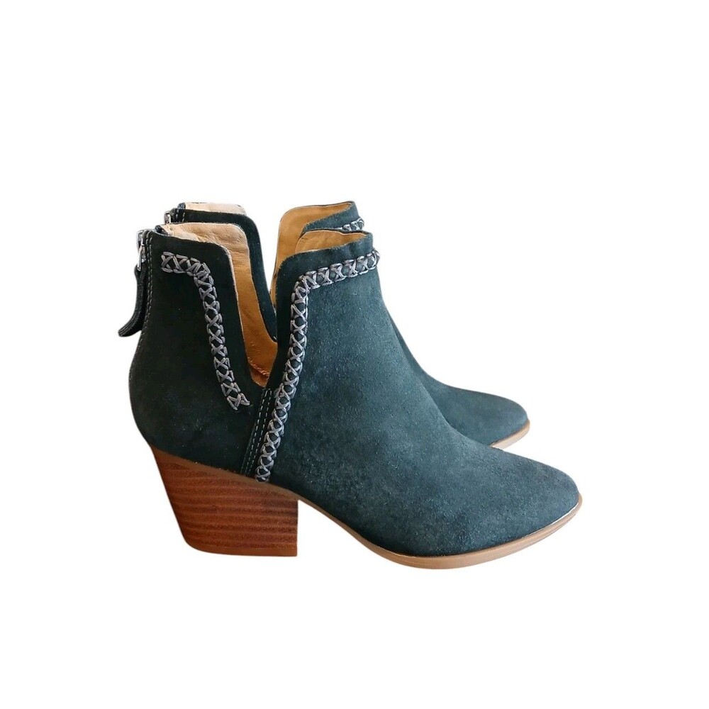 Dolce Vita Dylan Dark Gray Suede Pointed Heeled Booties Size 6 Western Bootie